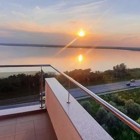 Apartment Ionut Summerland Mamaia